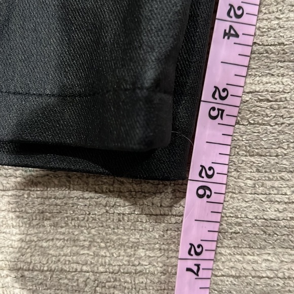 Stretchy -Button-Zip pants - Picture 8 of 9